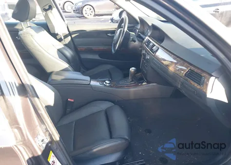 2007 BMW 328Xi z USA, uszkodzony, nr VIN WBAVC73587KP34362